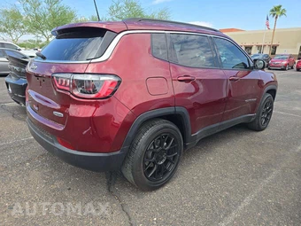 2022 Jeep Compass Latitude - miniatura 3