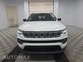 2022 Jeep Compass Latitude - miniatura 2
