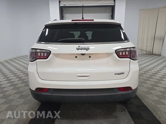 2022 Jeep Compass Latitude - miniatura 5