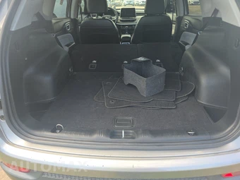 2022 Jeep Compass Latitude - miniatura 16