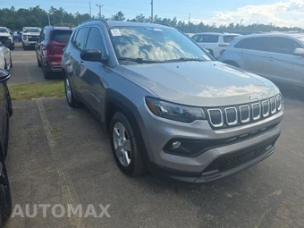 2022 Jeep Compass Latitude - miniatura 3
