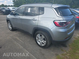 2022 Jeep Compass Latitude - miniatura 6