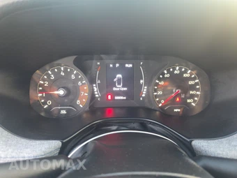 2022 Jeep Compass Latitude - miniatura 12