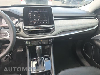 2022 Jeep Compass Latitude - miniatura 11