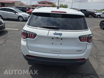 2022 Jeep Compass Latitude – miniatura 5