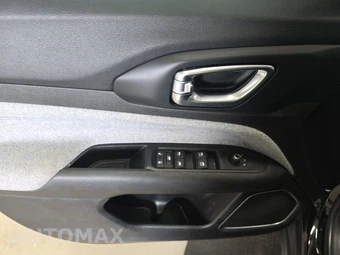 2022 Jeep Compass Latitude - miniatura 9