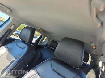 2022 Jeep Compass Latitude - miniatura 11