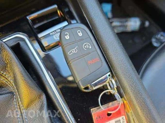 2022 Jeep Compass Latitude - miniatura 8