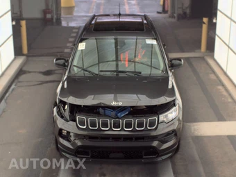 2022 Jeep Compass Latitude – miniatura 2