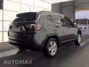 2022 Jeep Compass Latitude – miniatura 4