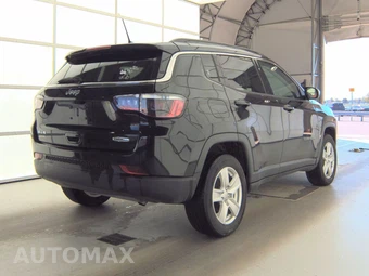 2022 Jeep Compass Latitude - miniatura 4