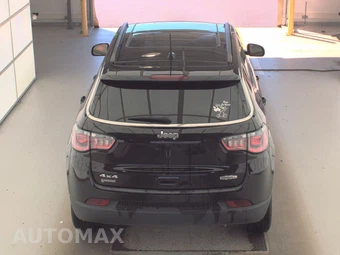 2022 Jeep Compass Latitude - miniatura 5