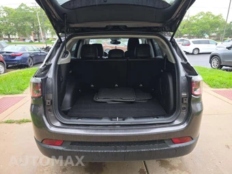 2022 Jeep Compass Latitude - miniatura 14