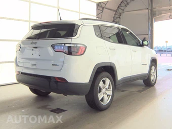2022 Jeep Compass Latitude - miniatura 4