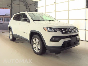 2022 Jeep Compass Latitude - miniatura 3