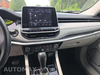 2022 Jeep Compass Latitude - miniatura 7