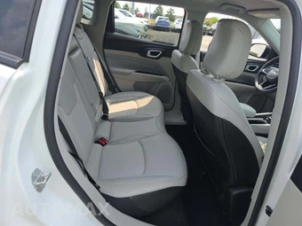 2022 Jeep Compass Latitude - miniatura 16