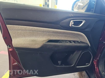 2022 Jeep Compass Latitude - miniatura 9