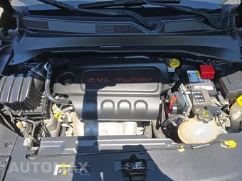 2022 Jeep Compass Latitude - miniatura 15