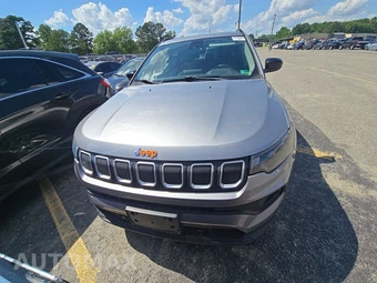 2022 Jeep Compass Latitude - miniatura 2