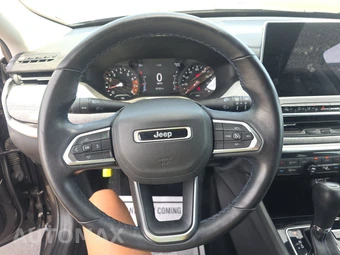 2022 Jeep Compass Latitude - miniatura 10