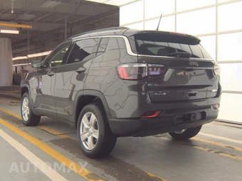 2022 Jeep Compass Latitude - miniatura 6