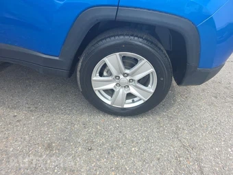 2022 Jeep Compass Latitude - miniatura 11