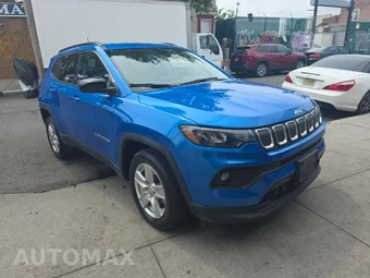 2022 Jeep Compass Latitude - miniatura 3