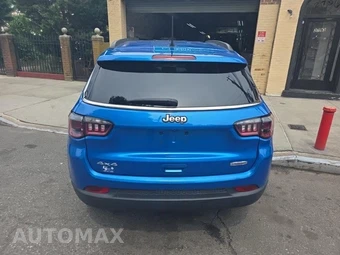 2022 Jeep Compass Latitude - miniatura 5
