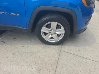 2022 Jeep Compass Latitude - miniatura 9