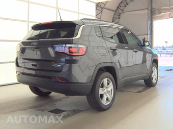 2022 Jeep Compass Latitude - miniatura 4
