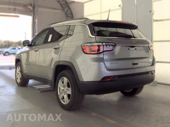 2022 Jeep Compass Latitude - miniatura 6