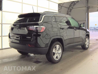 2022 Jeep Compass Latitude - miniatura 4