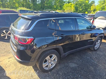 2022 Jeep Compass Latitude - miniatura 4