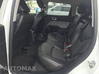 2022 Jeep Compass Latitude - miniatura 13
