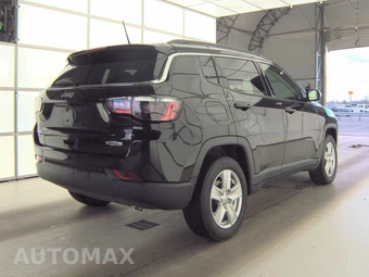2022 Jeep Compass Latitude - miniatura 4