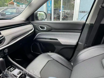 2022 Jeep Compass Latitude - miniatura 20