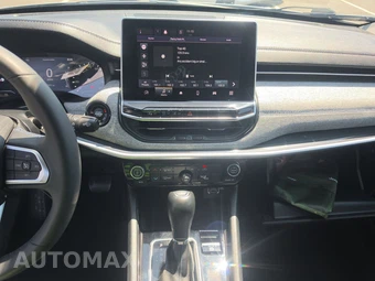 2022 Jeep Compass Latitude - miniatura 11