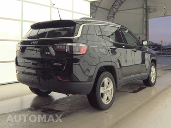 2022 Jeep Compass Latitude - miniatura 4