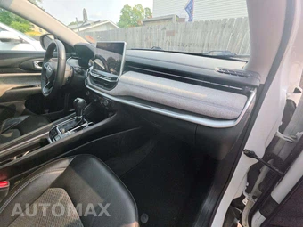 2022 Jeep Compass Latitude - miniatura 16