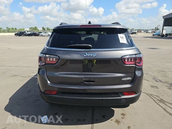 2022 Jeep Compass Latitude – miniatura 5