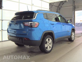 2022 Jeep Compass Latitude - miniatura 4