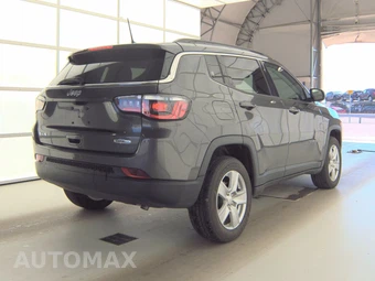 2022 Jeep Compass Latitude - miniatura 4