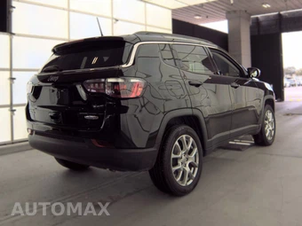 2022 Jeep Compass Latitude Lux - miniatura 5