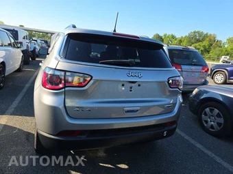 2022 Jeep Compass Latitude Lux - miniatura 5
