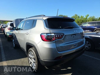 2022 Jeep Compass Latitude Lux - miniatura 6