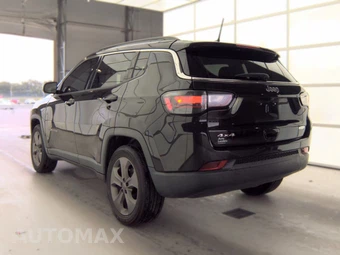 2022 Jeep Compass Latitude Lux - miniatura 6