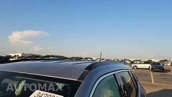 2022 Jeep Compass Latitude Lux - miniatura 18