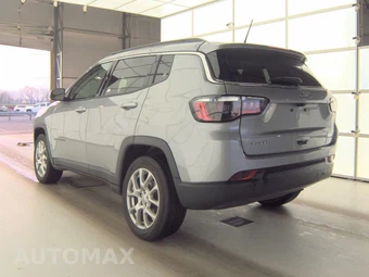 2022 Jeep Compass Latitude Lux - miniatura 6