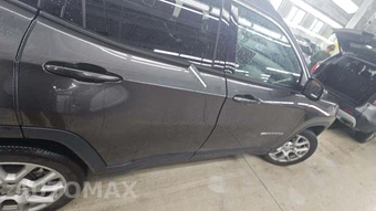2022 Jeep Compass Latitude Lux - miniatura 22
